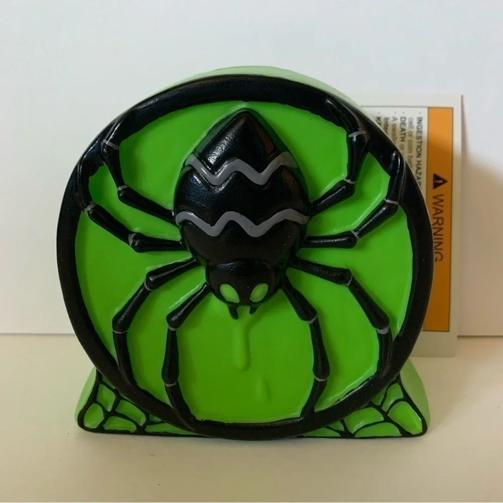 NWT. HYDE & EEK Lit Spider Blow Mold